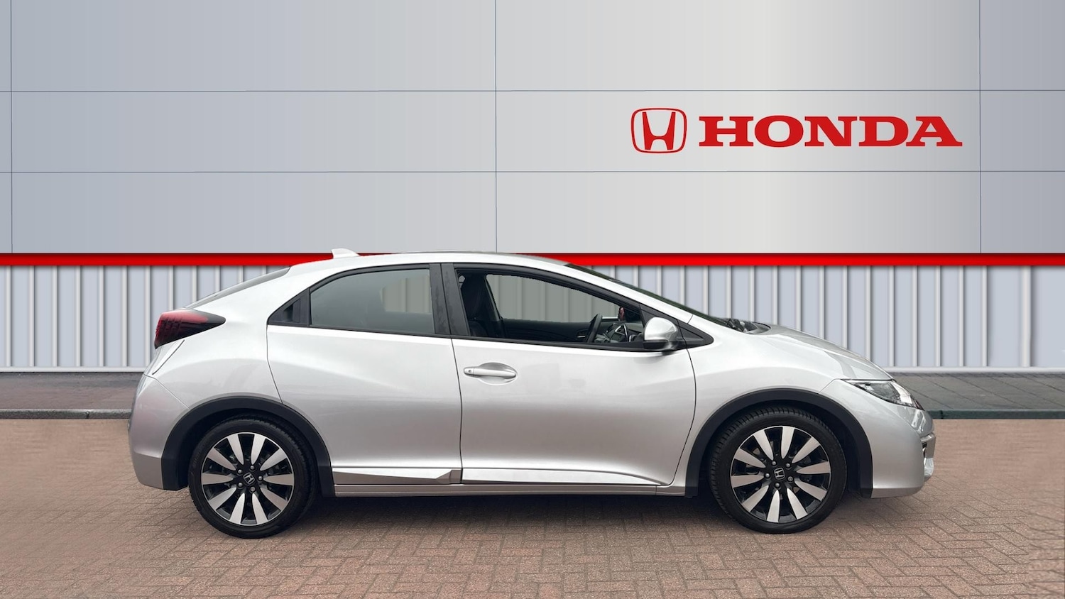 Used Honda Civic 2015 for sale - 76117309: Photo 5