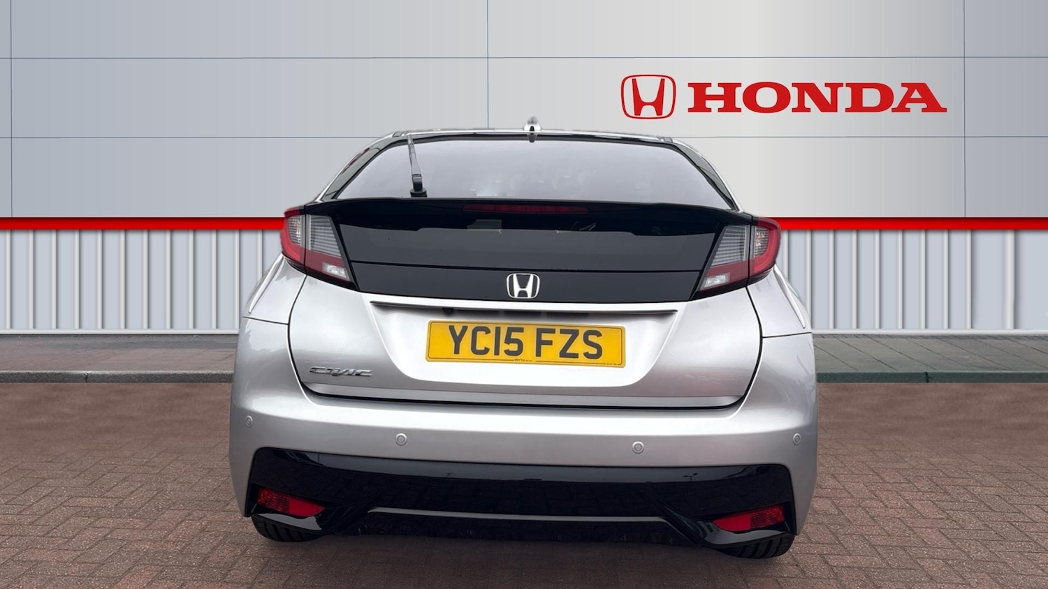 Used Honda Civic 2015 for sale - 76117309: Photo 7