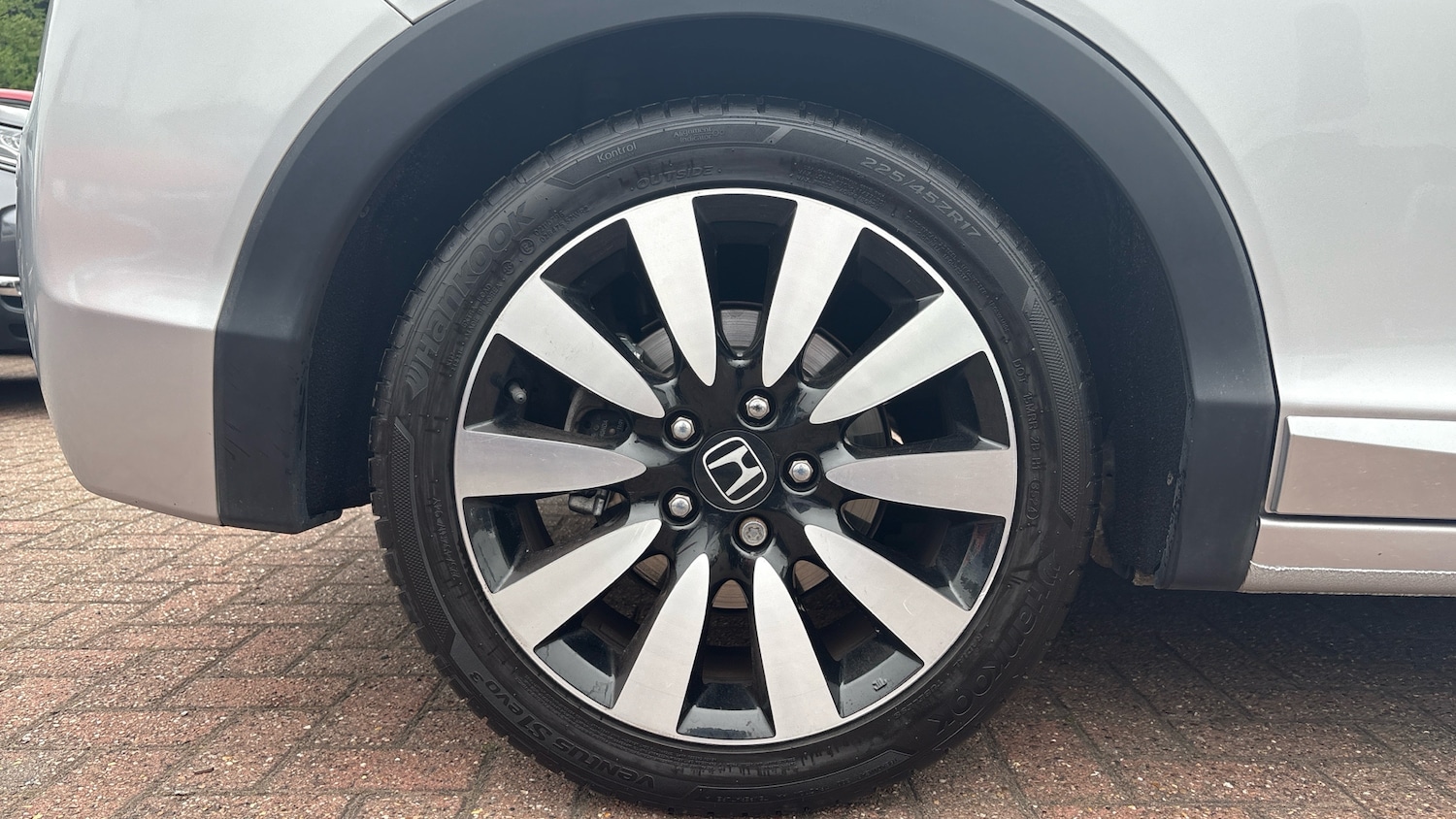 Used Honda Civic 2015 for sale - 76117309: Photo 9