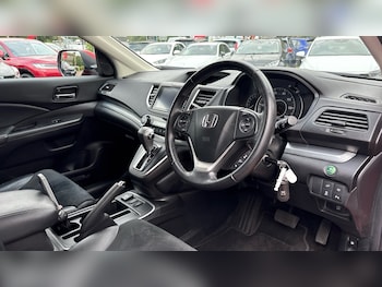 Used Honda CR-V 2018 for sale - 75572581: Photo