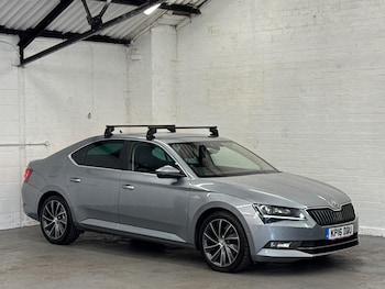 Used Skoda Superb 2016 for sale - 79608924: Photo