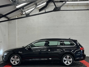 Used Volkswagen Passat 2020 for sale - 79269734: Photo