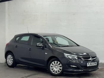 Used Vauxhall Astra 2013 for sale - 79780750: Photo