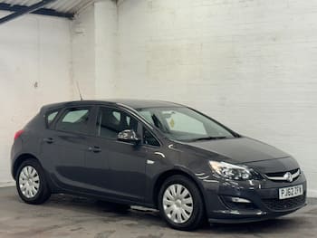 Used Vauxhall Astra 2013 for sale - 79780750: Photo