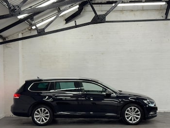 Used Volkswagen Passat 2019 for sale - 79509383: Photo