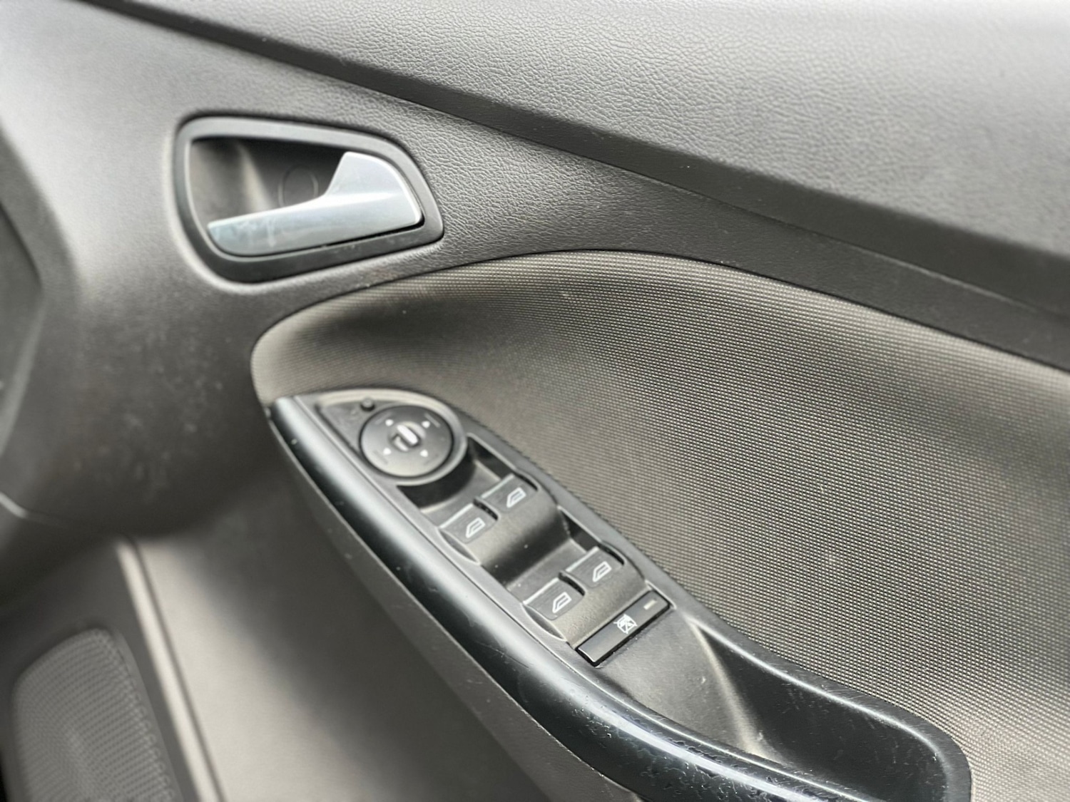 Used Ford Focus 2012 for sale - 78042247: Photo 18