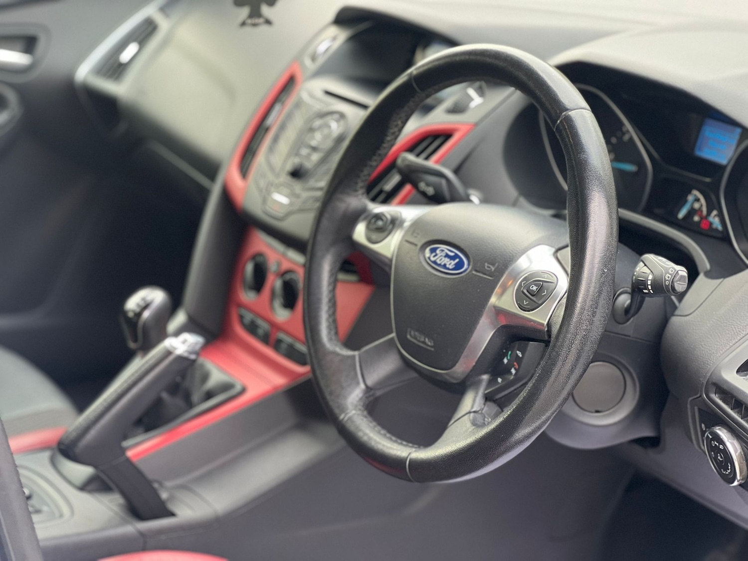 Used Ford Focus 2012 for sale - 76618943: Photo 10