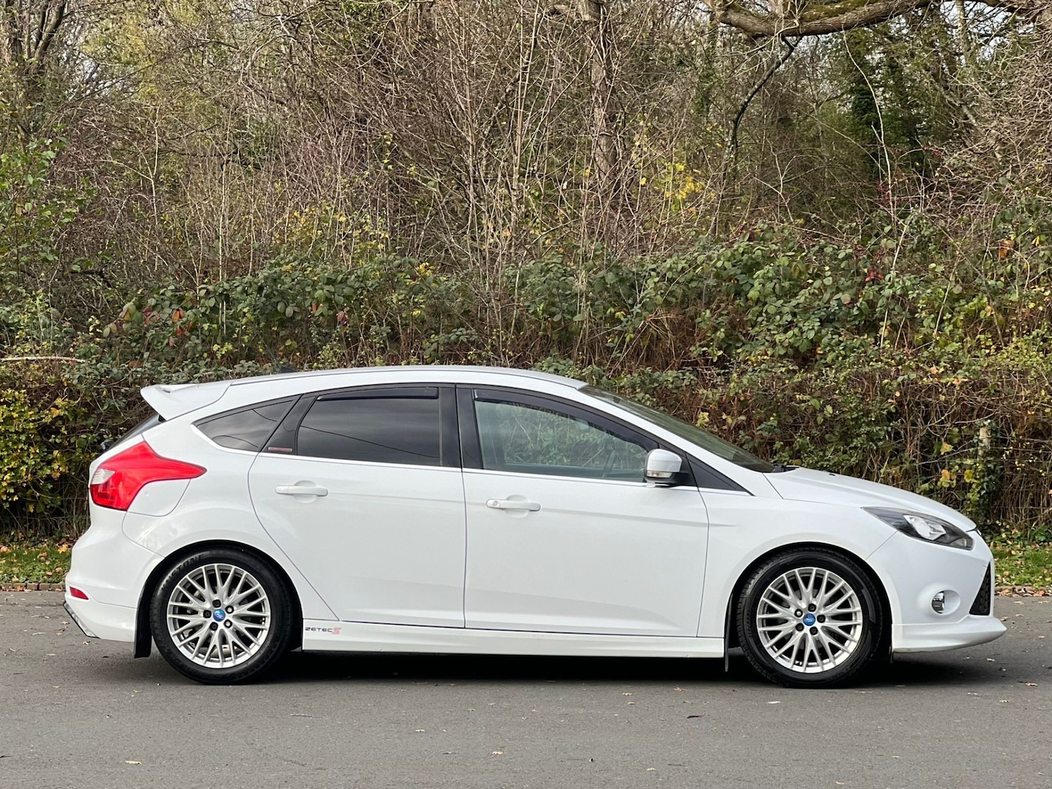 Used Ford Focus 2012 for sale - 76618943: Photo 3