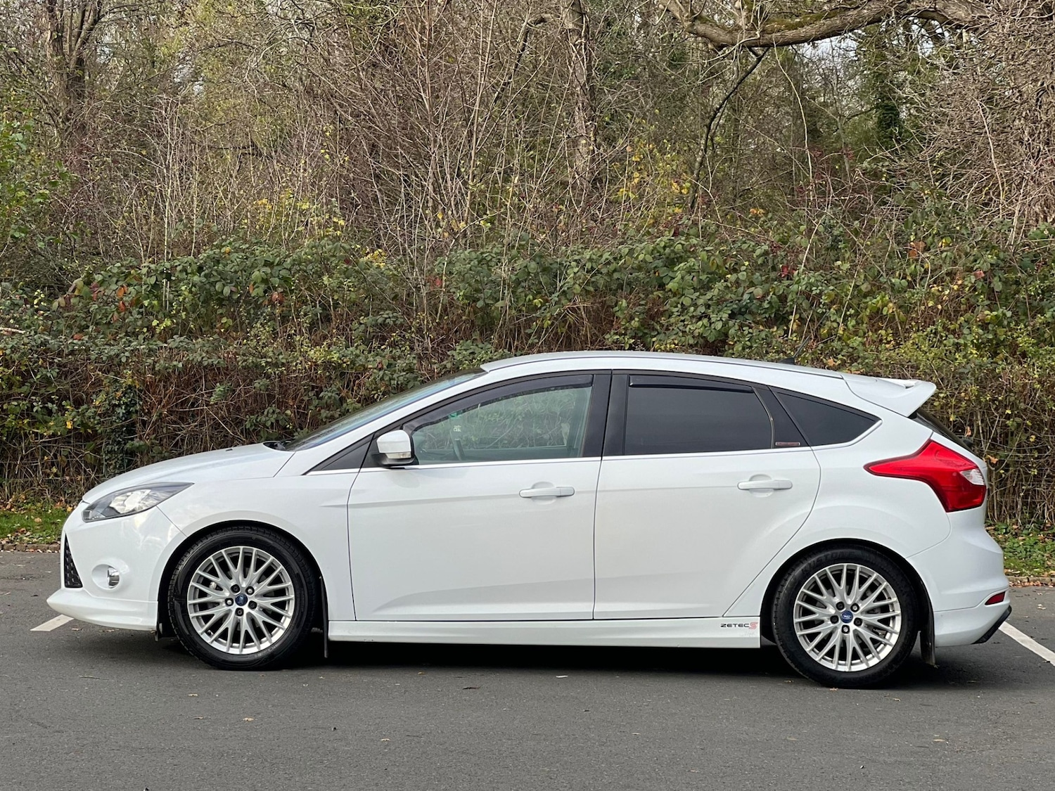 Used Ford Focus 2012 for sale - 76618943: Photo 4