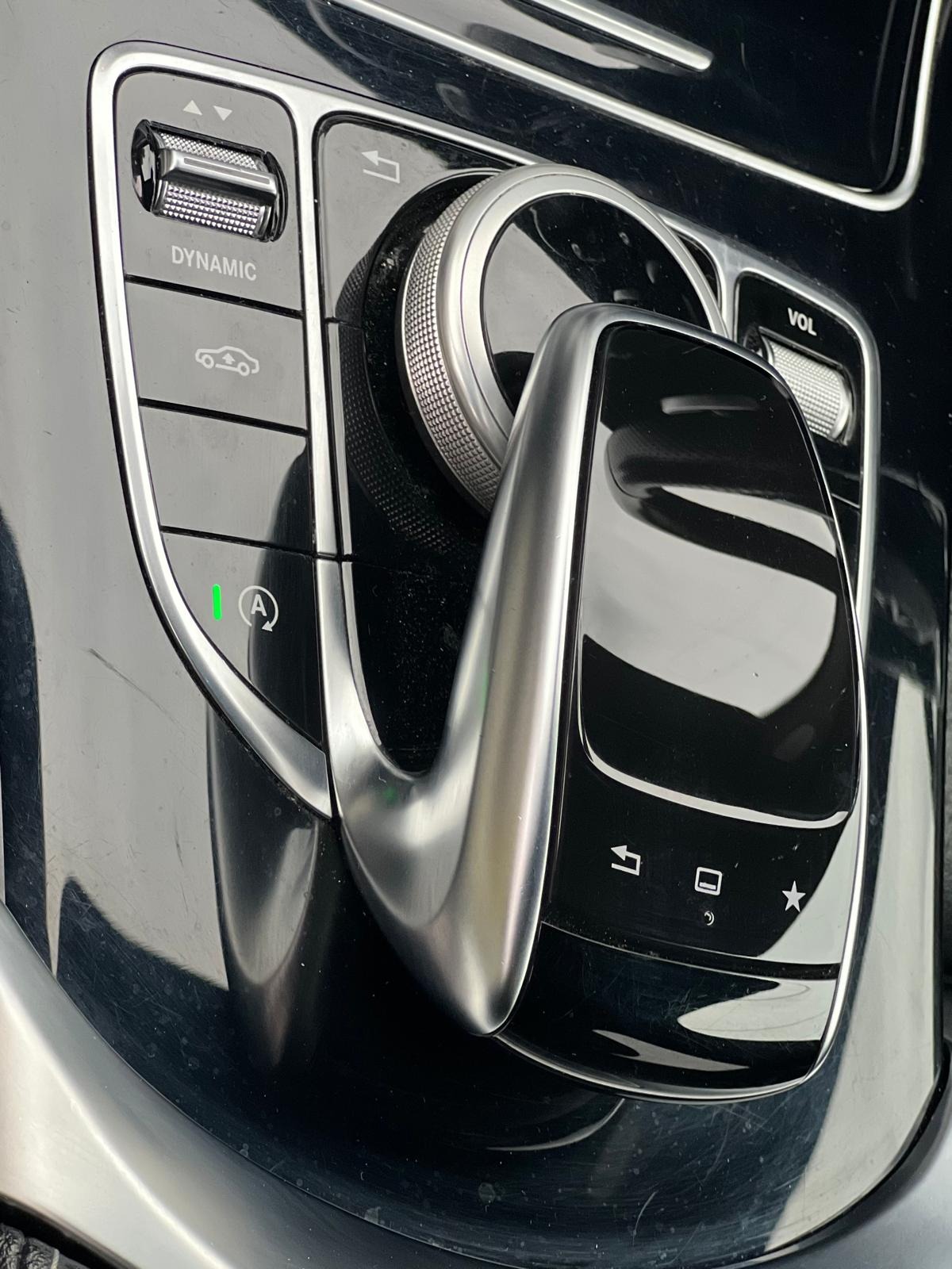 Used Mercedes-Benz C Class 2015 for sale - 76305873: Photo 31