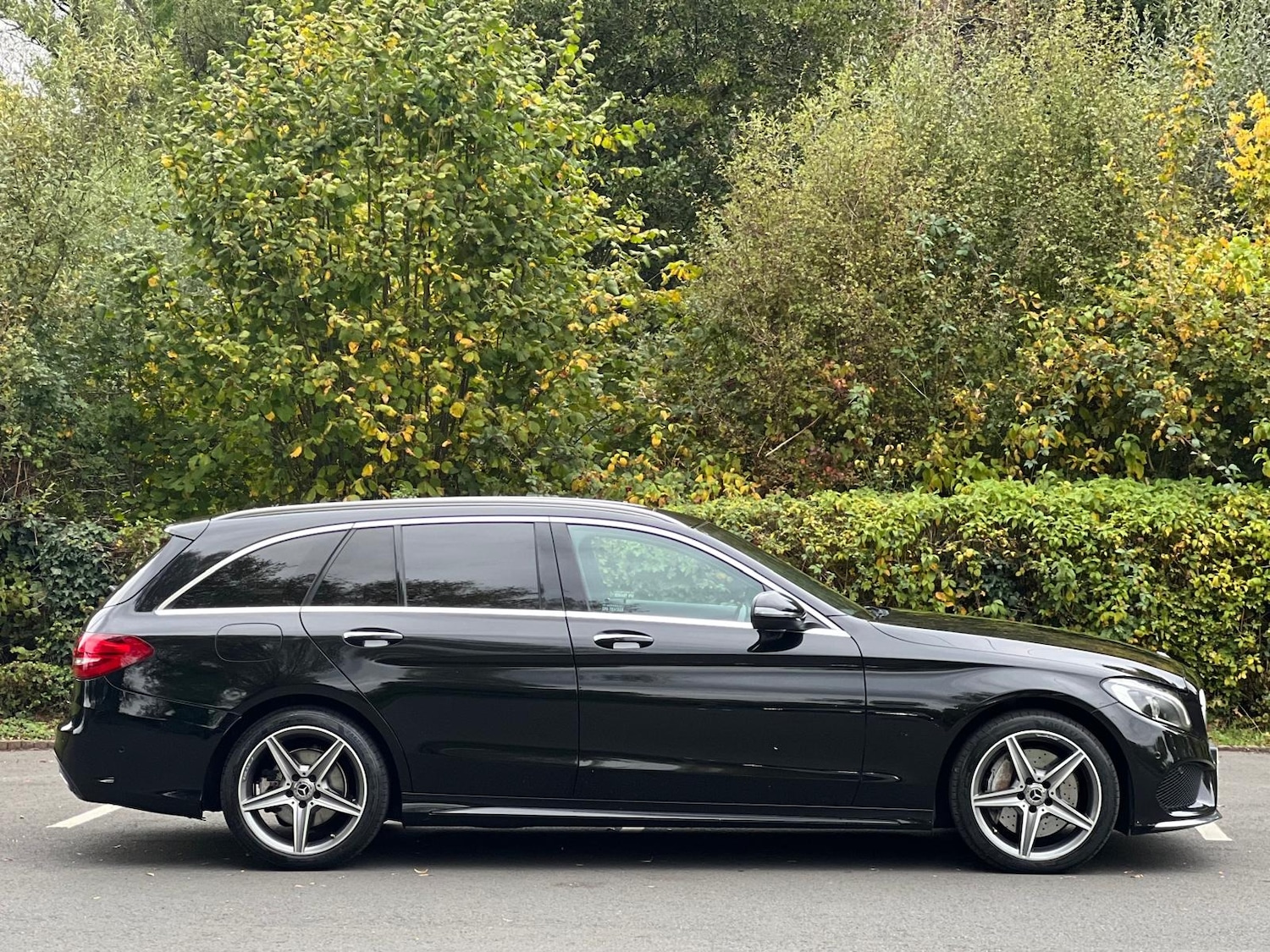 Used Mercedes-Benz C Class 2015 for sale - 76305873: Photo 4