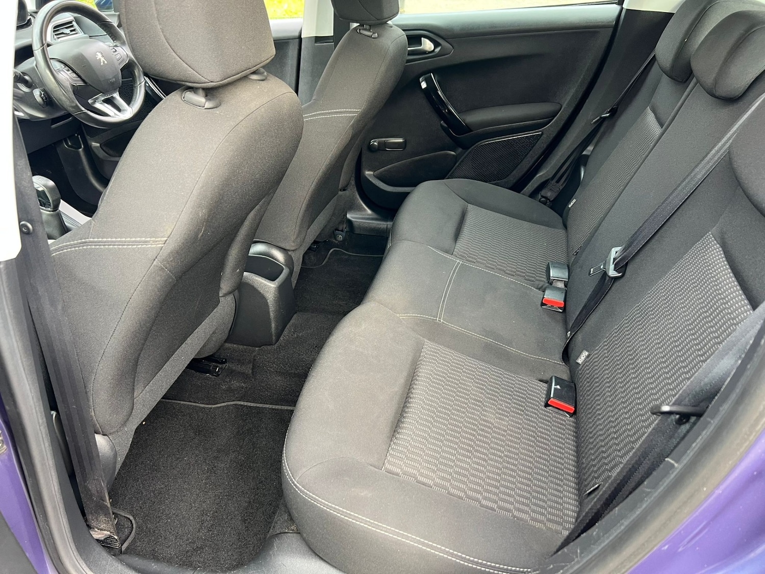 Used Peugeot 208 2015 for sale - 76618938: Photo 17