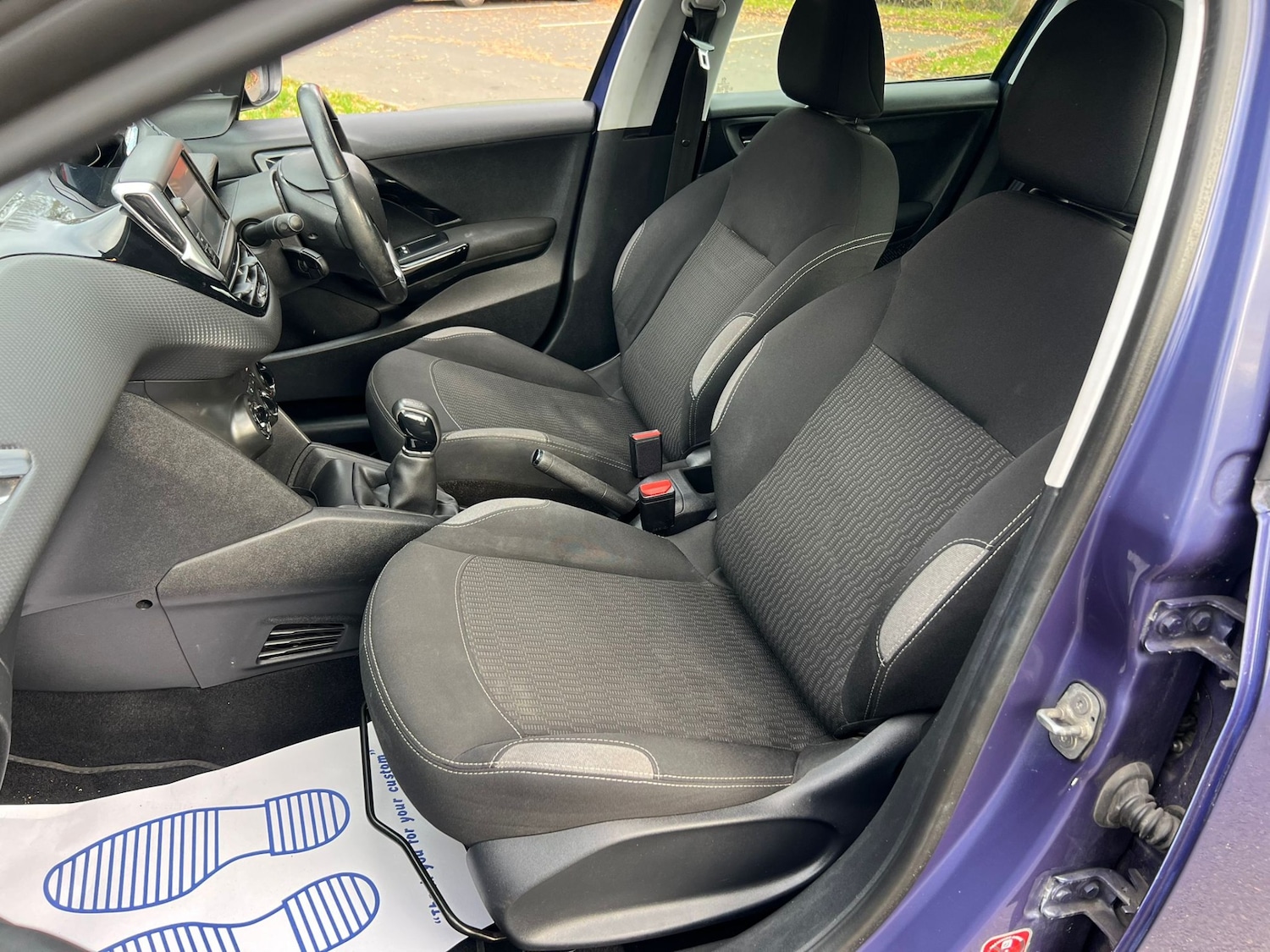 Used Peugeot 208 2015 for sale - 76618938: Photo 18