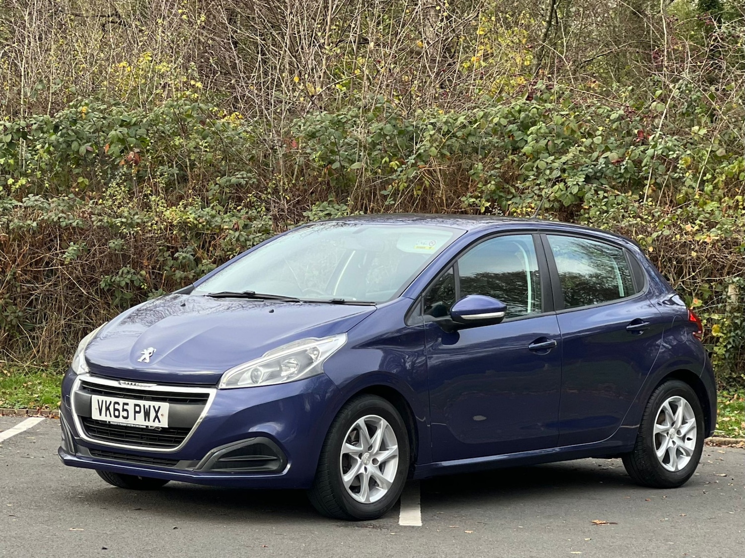 Used Peugeot 208 2015 for sale - 76618938: Photo 2