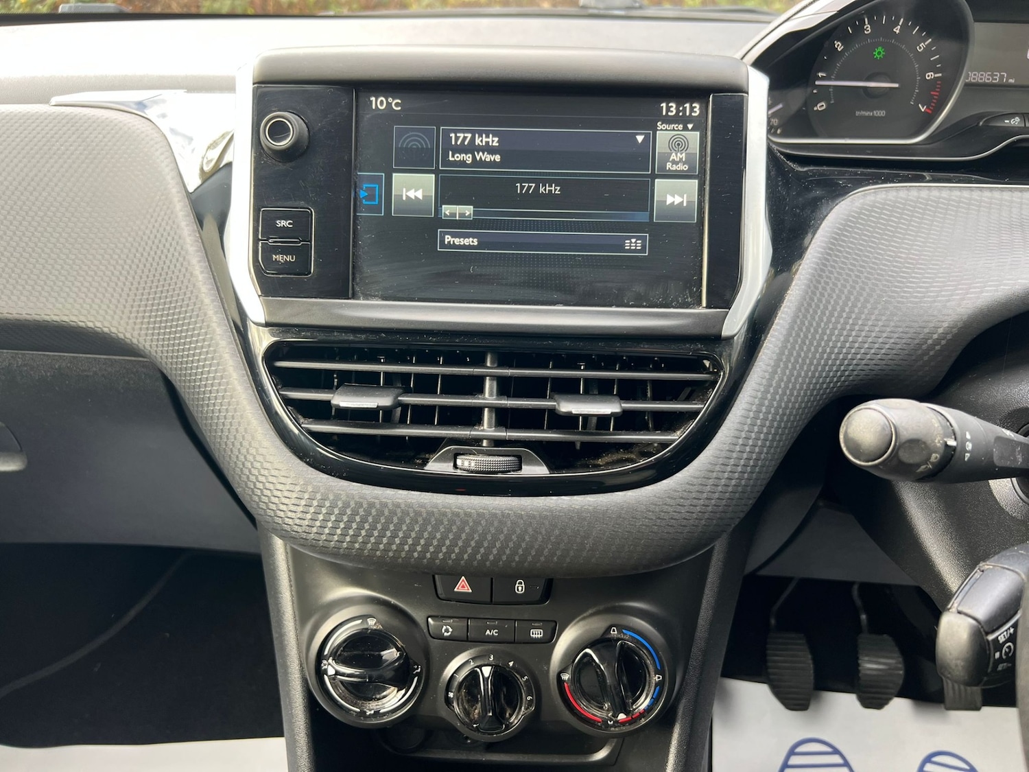 Used Peugeot 208 2015 for sale - 76618938: Photo 20