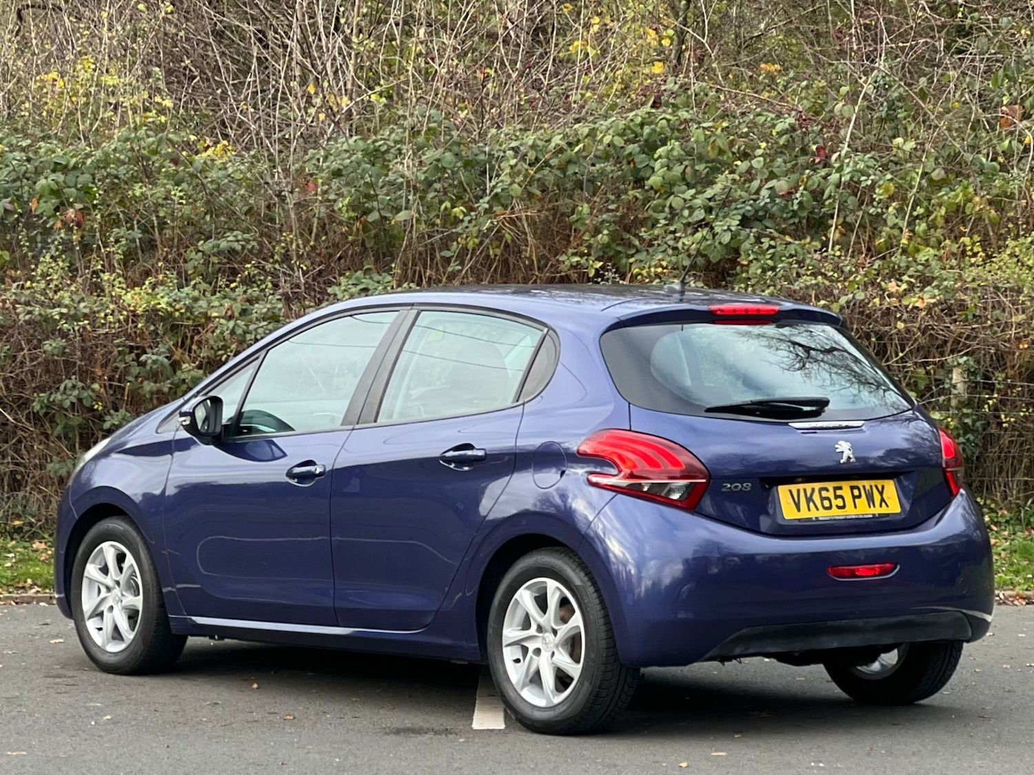 Used Peugeot 208 2015 for sale - 76618938: Photo 5