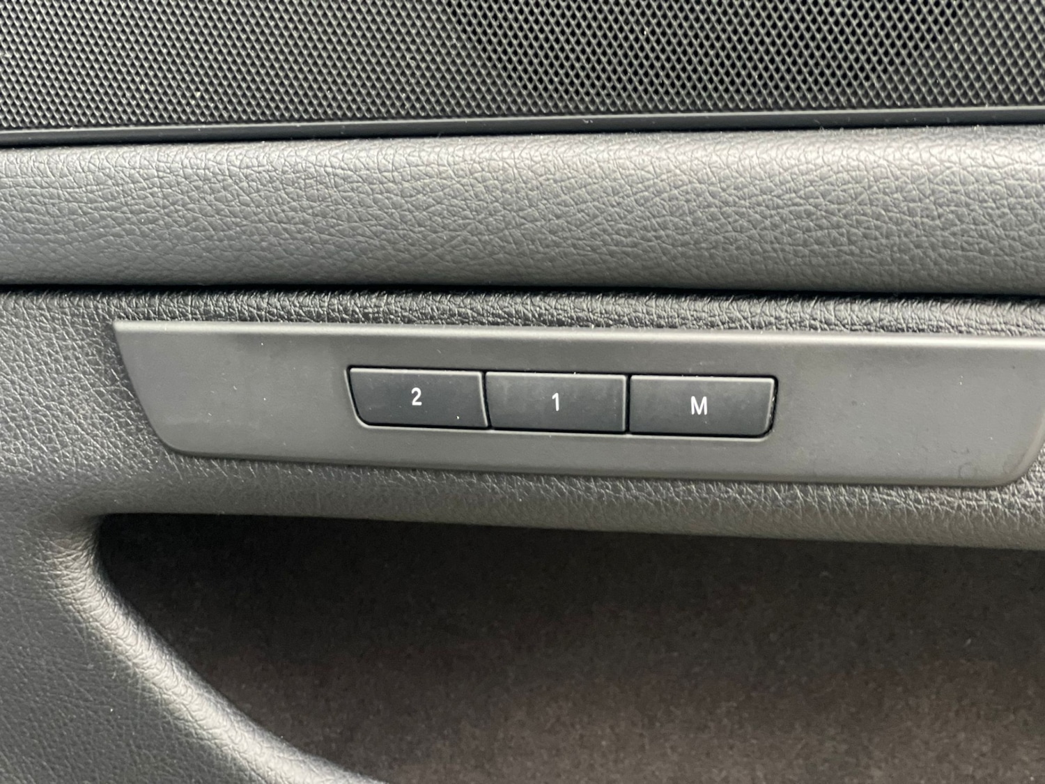 Used BMW 5 Series 2011 for sale - 76288535: Photo 25