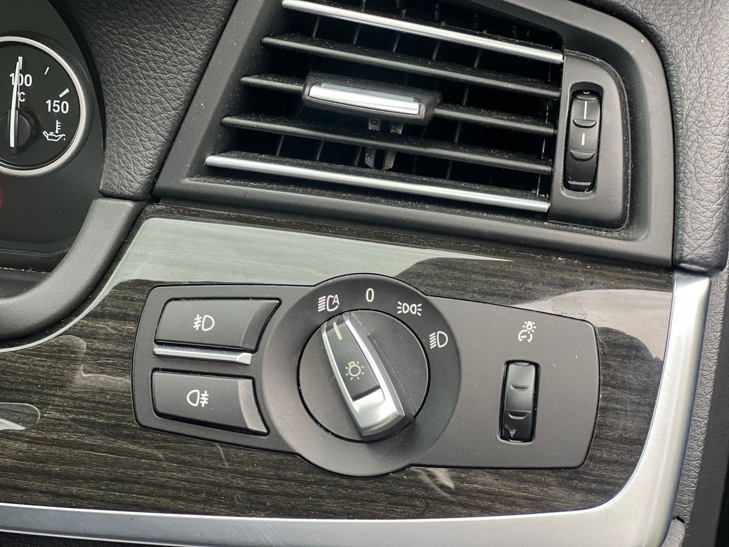 Used BMW 5 Series 2011 for sale - 76288535: Photo 27