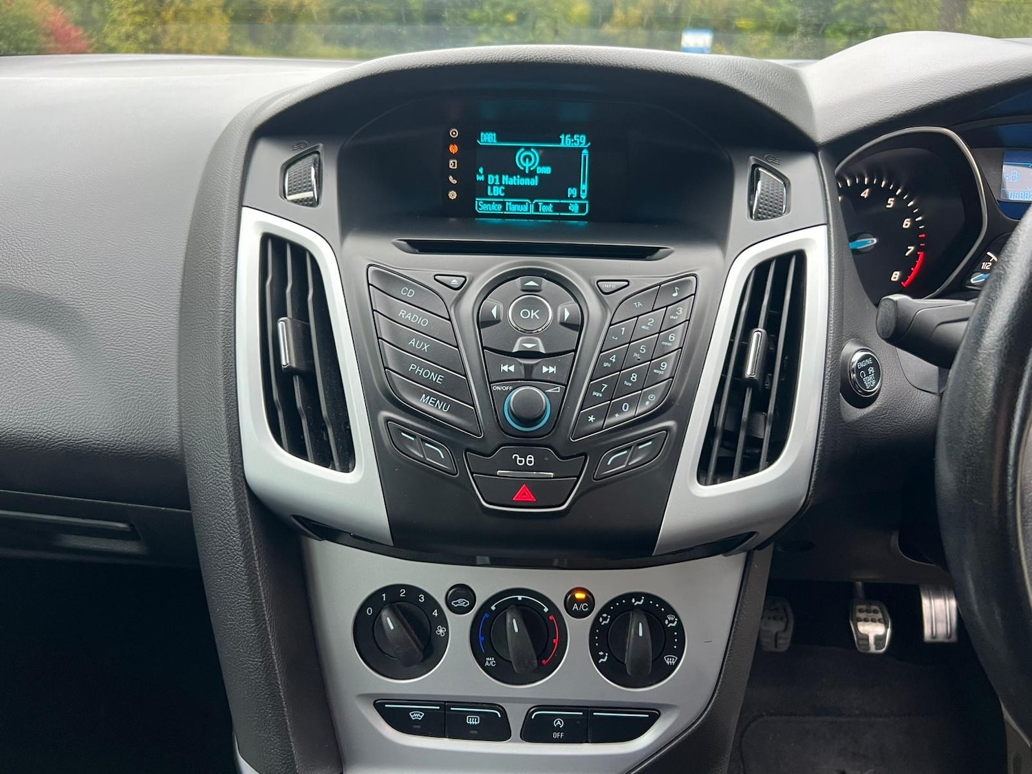 Used Ford Focus 2014 for sale - 76288688: Photo 22