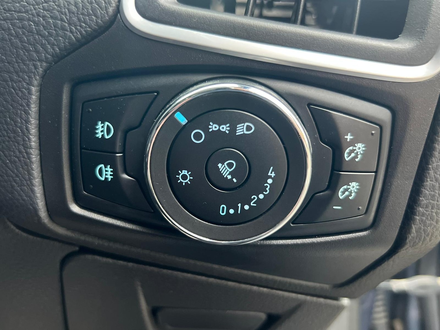 Used Ford Focus 2014 for sale - 76288688: Photo 25