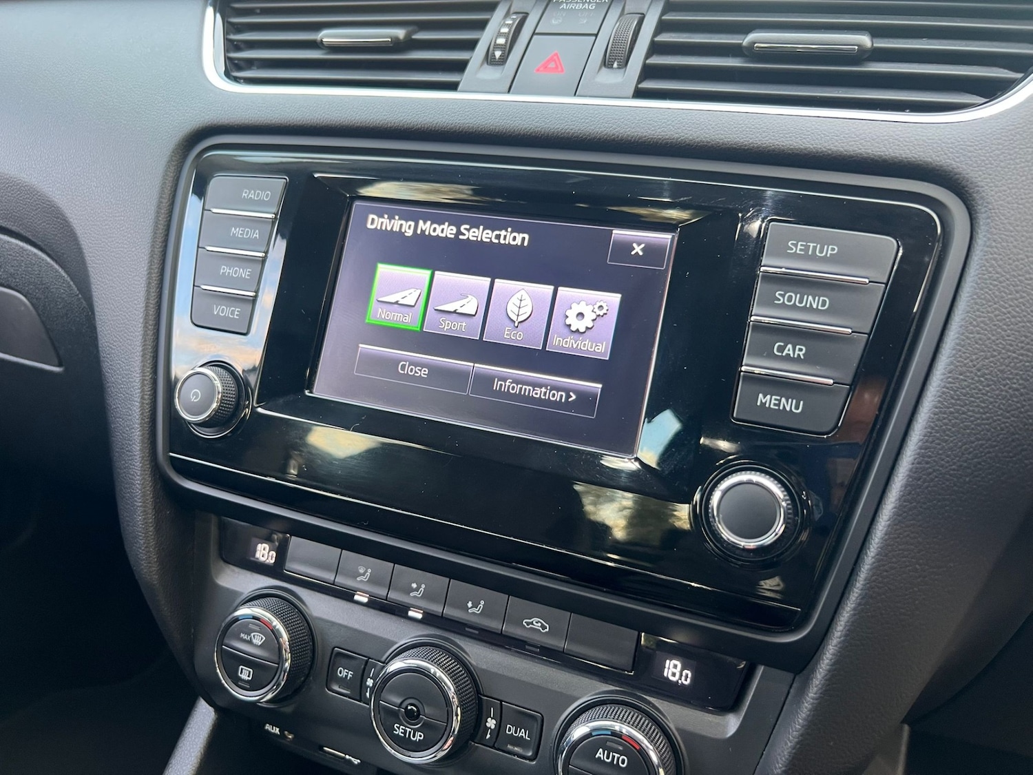 Used Skoda Octavia 2015 for sale - 76455713: Photo 19