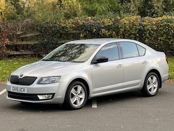 Used Skoda Octavia 2015 for sale - 76455713: Photo