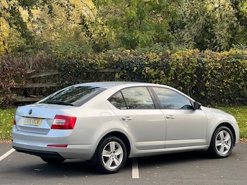 Used Skoda Octavia 2015 for sale - 76455713: Photo