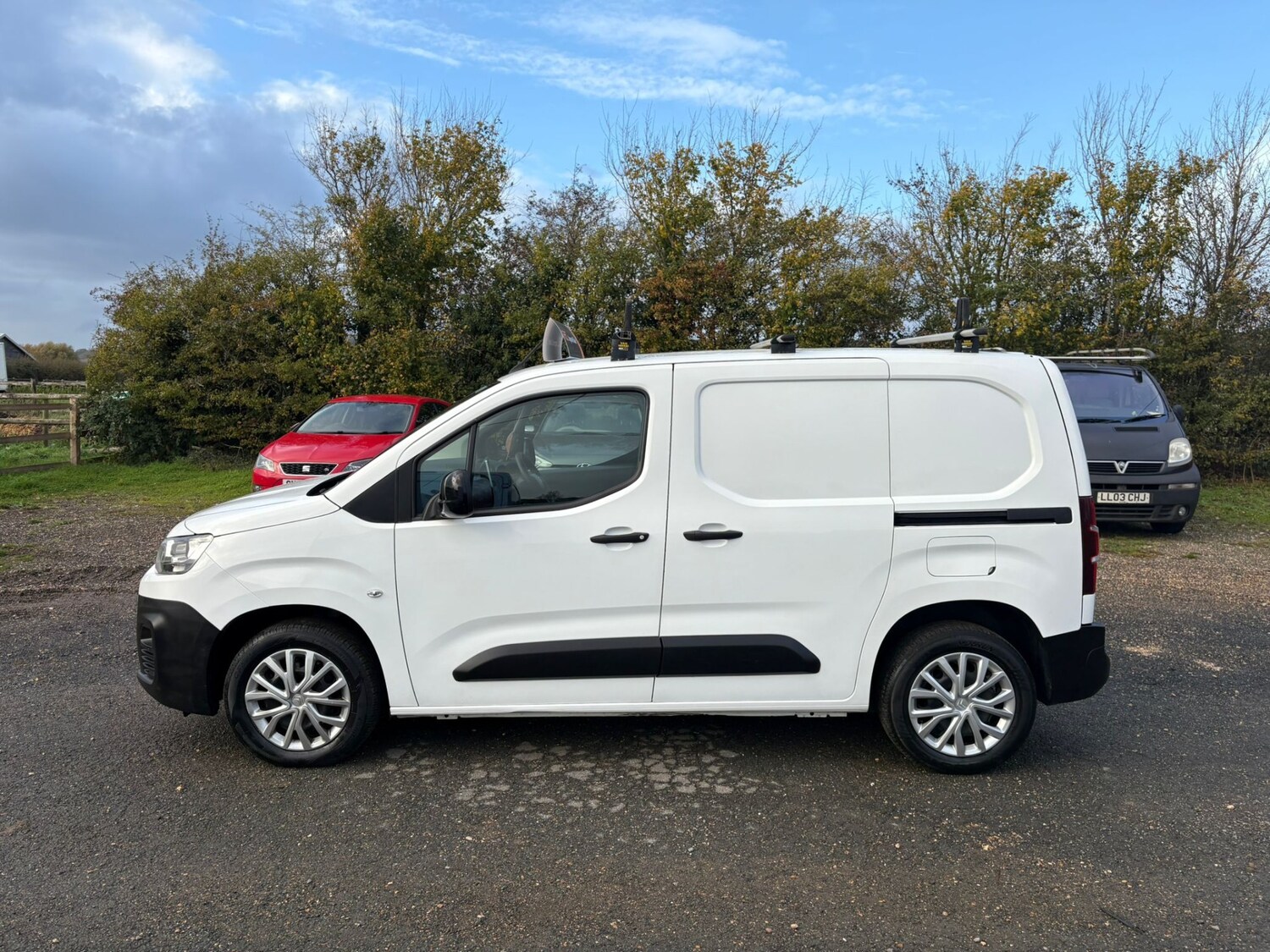 Used Citroen Berlingo 2022 for sale - 76627036: Photo 8