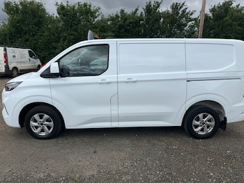 Used Ford Transit Custom 2024 for sale - 78918328: Photo
