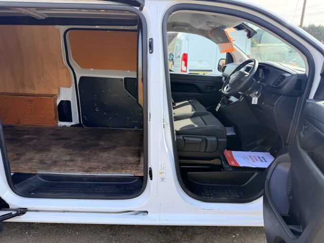 Used Vauxhall Vivaro 2023 for sale - 77903372: Photo 15