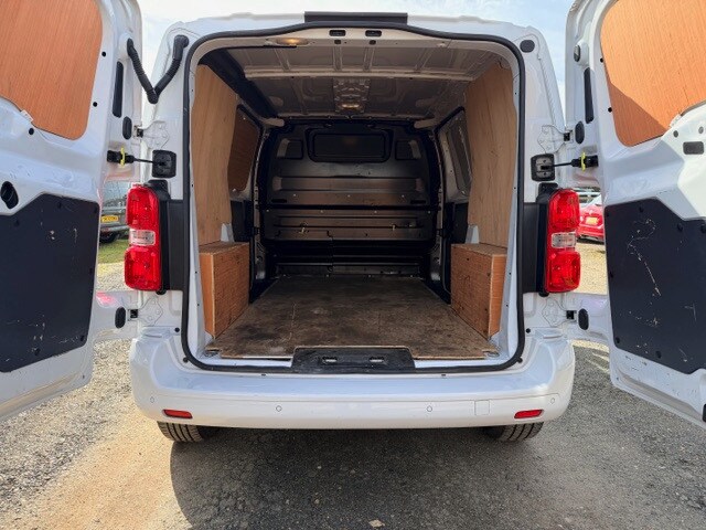 Used Vauxhall Vivaro 2023 for sale - 77903372: Photo 9