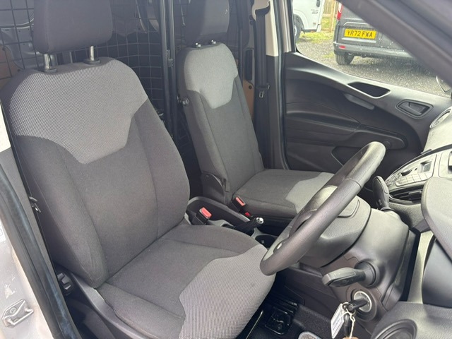 Used Ford Transit Courier 2018 for sale - 78091013: Photo 11