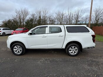 Used Isuzu D-Max 2024 for sale - 77023495: Photo