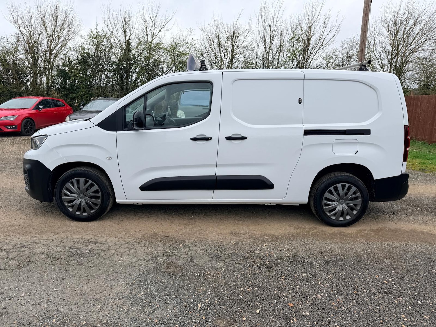 Used Peugeot Partner 2022 for sale - 77903352: Photo 3