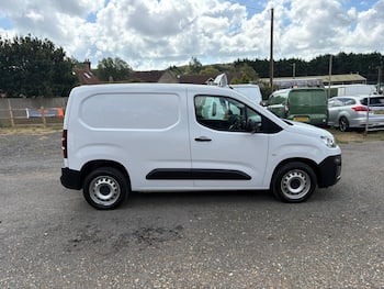 Used Citroen Berlingo 2023 for sale - 79662838: Photo