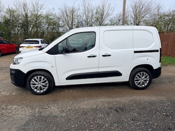 Used Citroen Berlingo 2022 for sale - 77903408: Photo