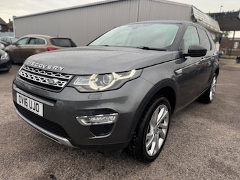 Used Land Rover Discovery Sport 2016 for sale - 76064190: Photo