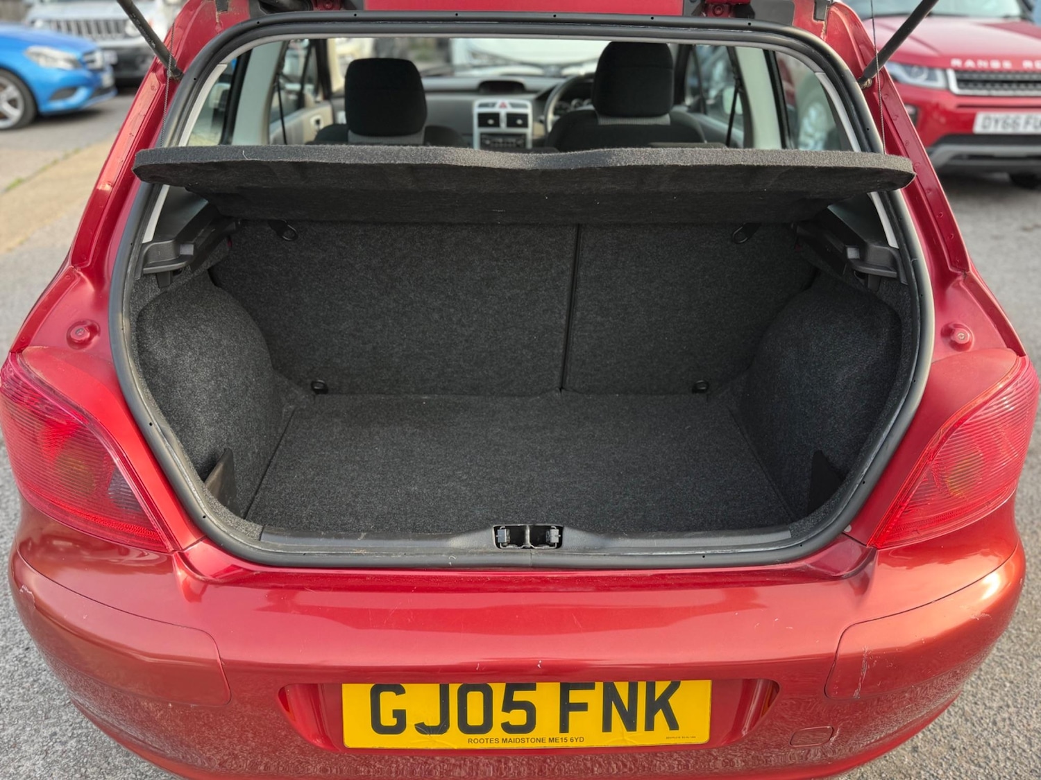 Vehicle 29