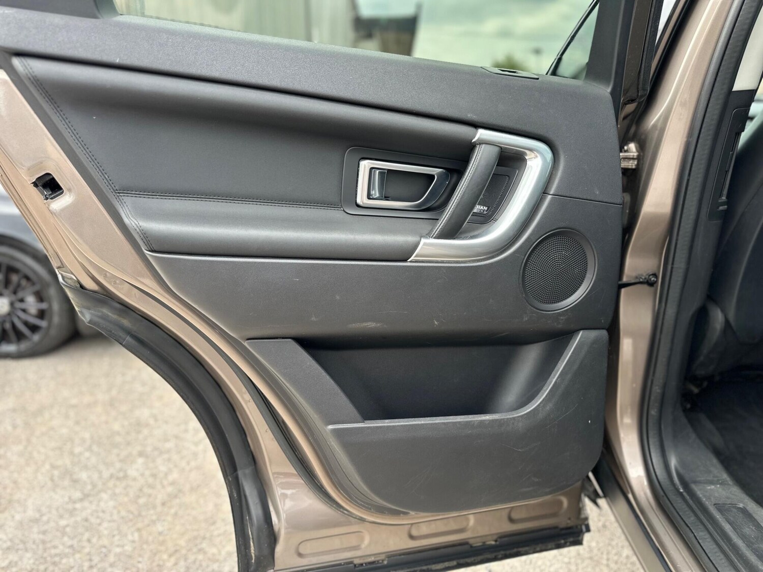 Vehicle 27