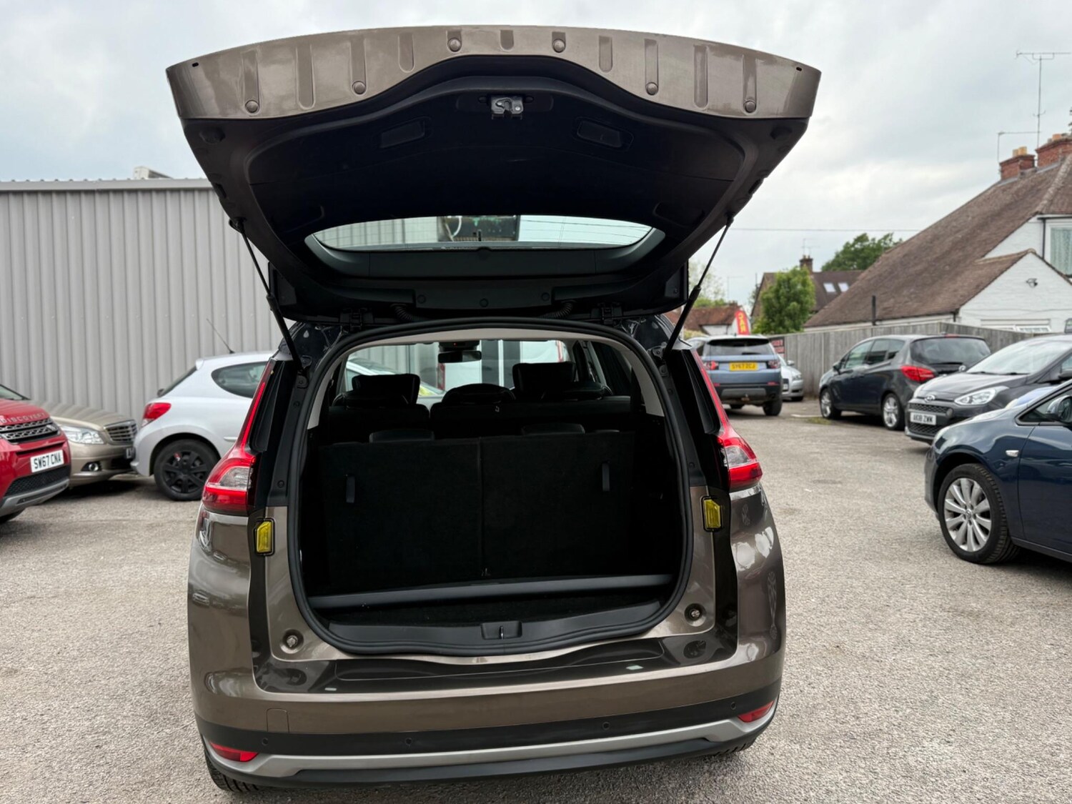 Vehicle 42