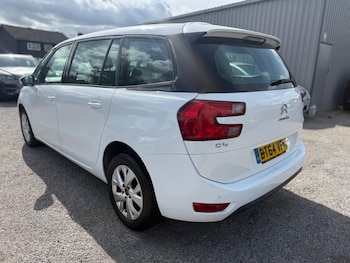 Used Citroen C4 Grand Picasso 2015 for sale - 76064217: Photo