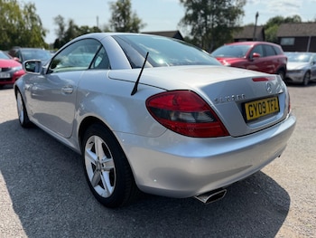 Used Mercedes-Benz SLK 2009 for sale - 76064201: Photo