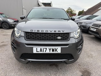 Used Land Rover Discovery Sport 2017 for sale - 76064222: Photo