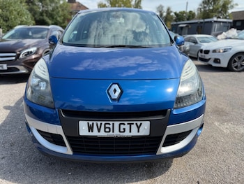 Used Renault Scenic 2011 for sale - 76064212: Photo
