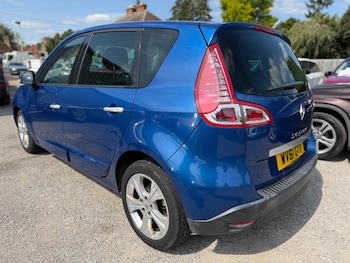 Used Renault Scenic 2011 for sale - 76064212: Photo