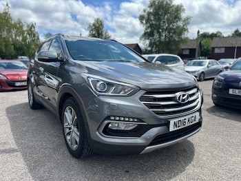 Used Hyundai Santa Fe 2016 for sale - 76064229: Photo