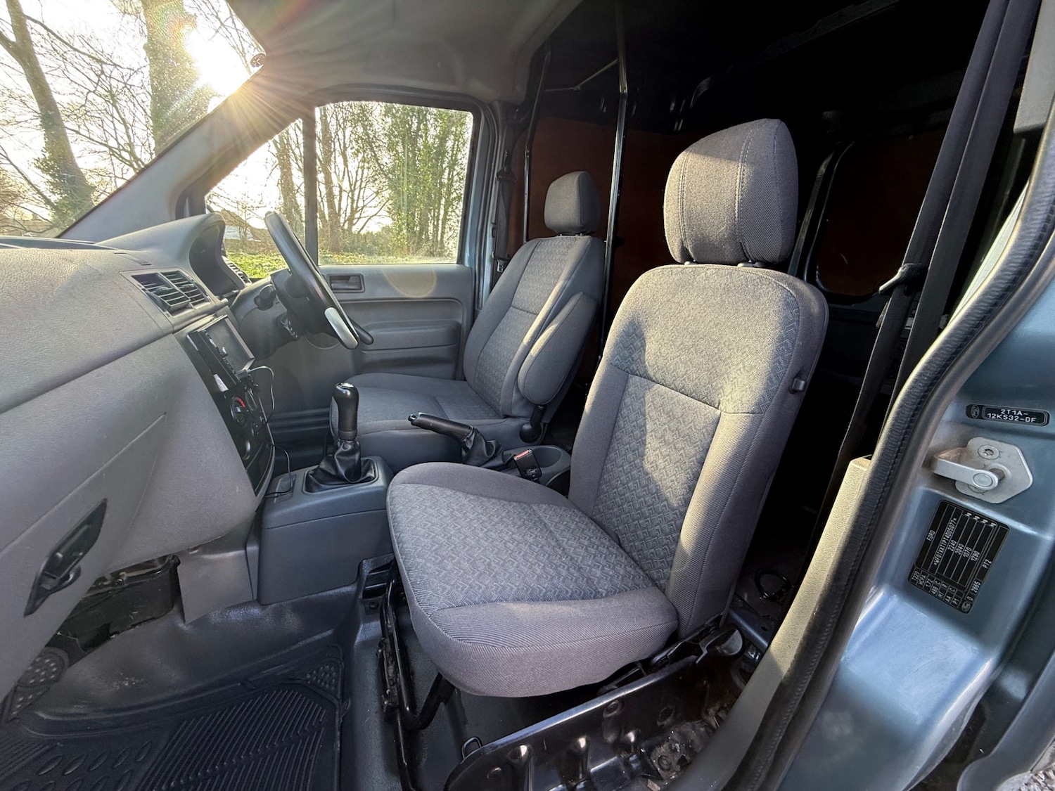 Used Ford Transit Connect 2004 for sale - 77340090: Photo 14