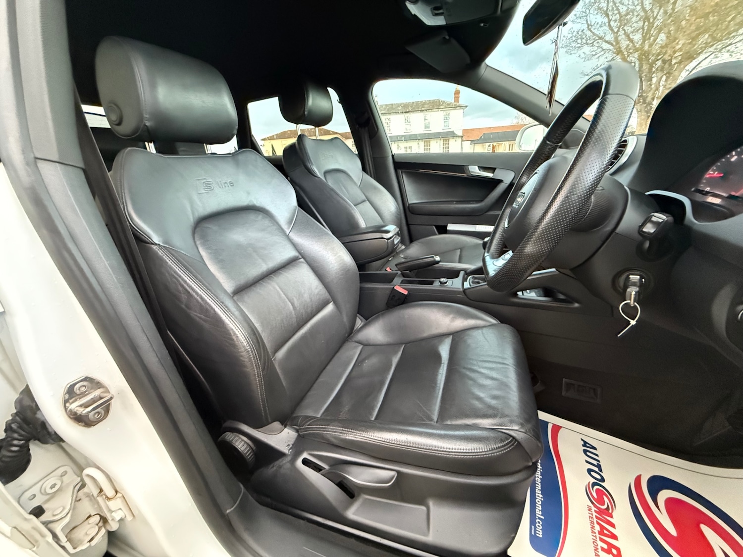 Used Audi A3 2011 for sale - 77011894: Photo 4