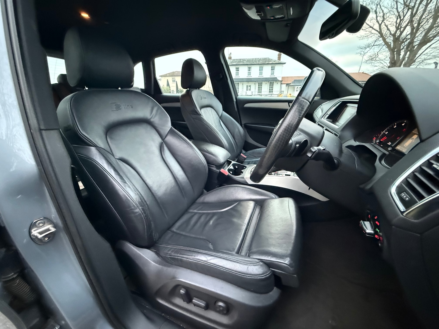 Used Audi Q5 2010 for sale - 77063246: Photo 14