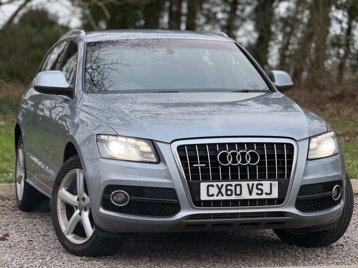 Used Audi Q5 2010 for sale - 77063246: Photo 2